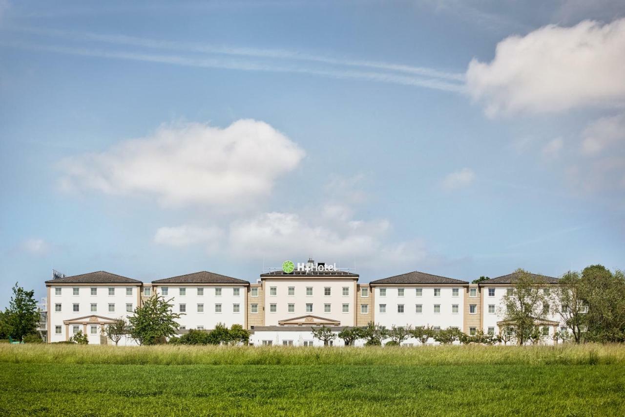 H+ Hotel Frankfurt Airport West Hofheim Exterior foto